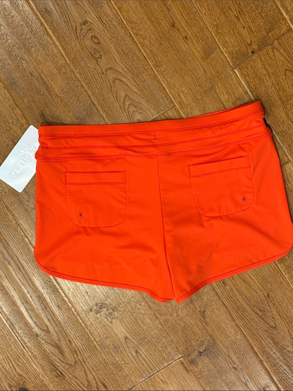 Athleta Kata Surge Shorts - Picture 4 of 6